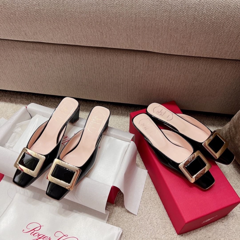 Roger Vivier Slippers